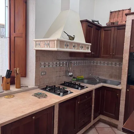Sirolo, Monolocale In Centro Storico Apartman *